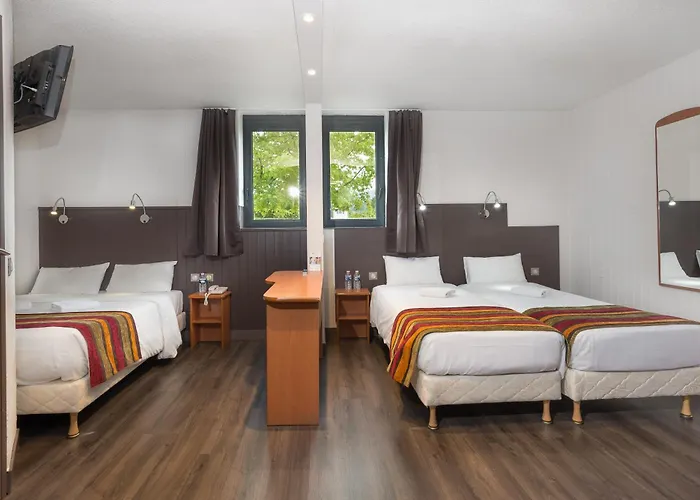 Brit Hotel Chambery