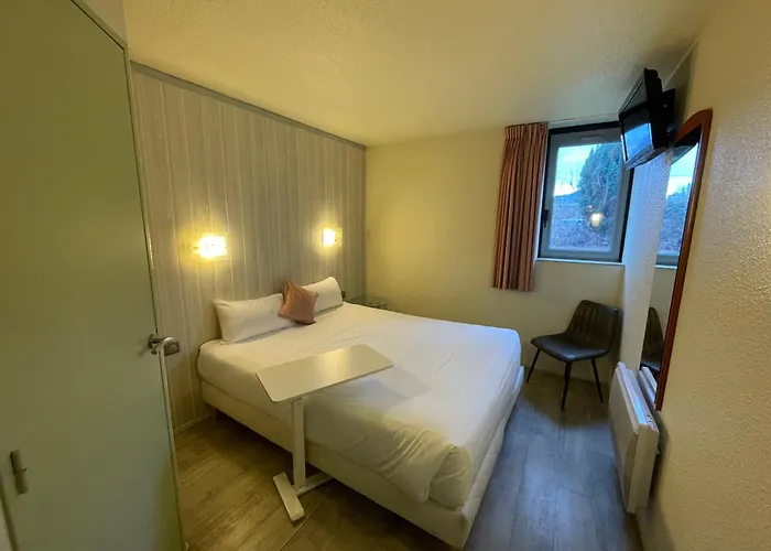 Brit Hotel Chambery